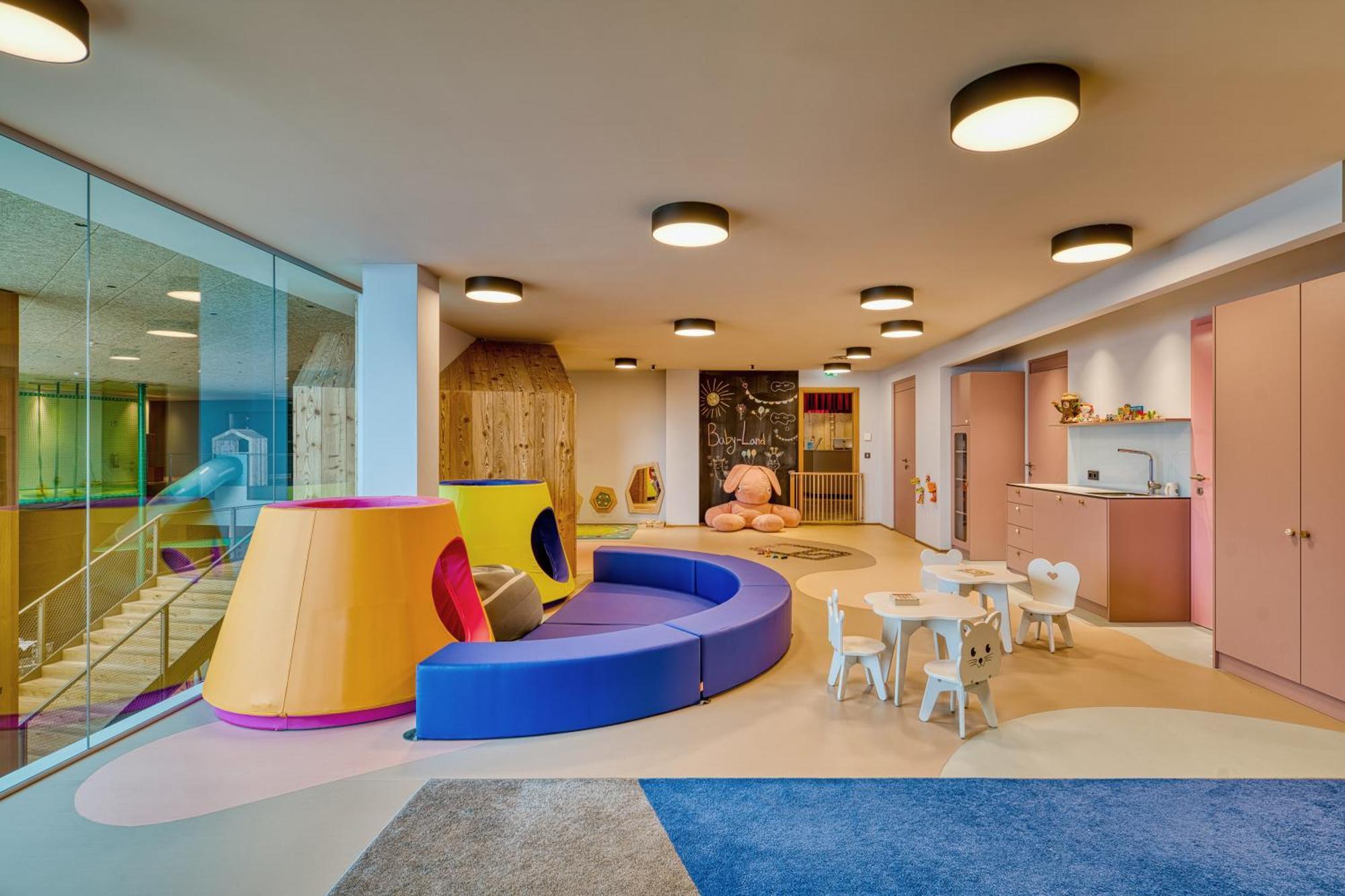 Falkensteiner Family Montafon - The Leading Of The World 5*